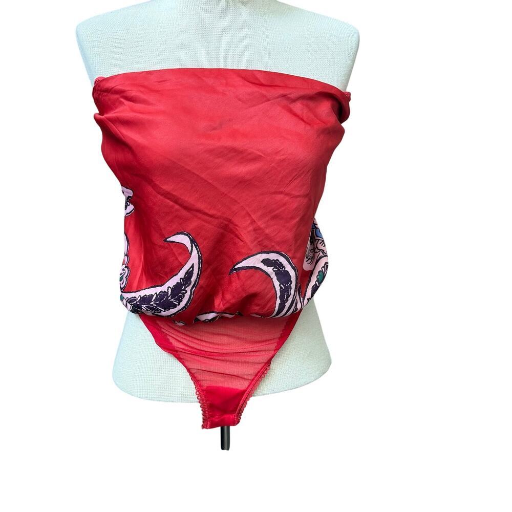 Intimately Free People Spellbound Hankerchief Style Bodysuit Size Small